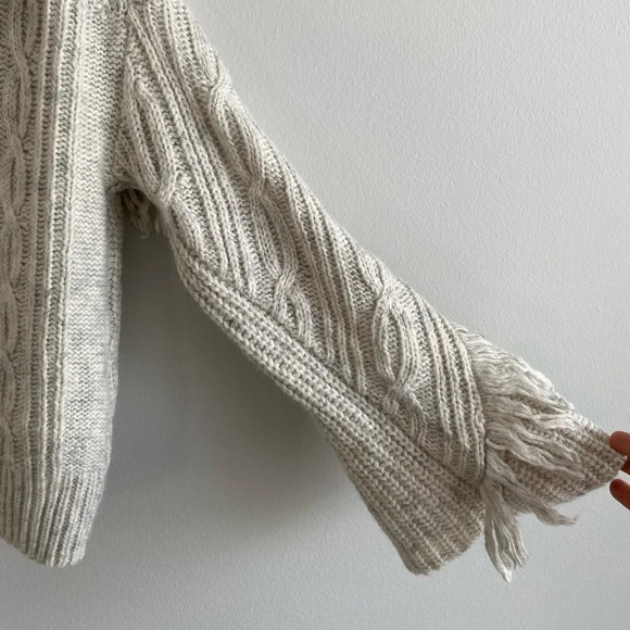 WHITE House Black Market Oversized Polo Sweater with Fringe Size XS - Picture 9 of 16